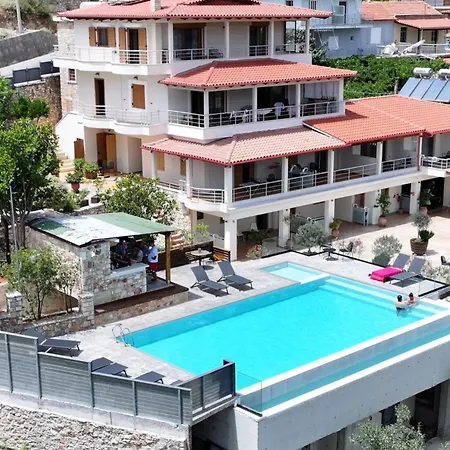 Royal 1967 Bed & Breakfast