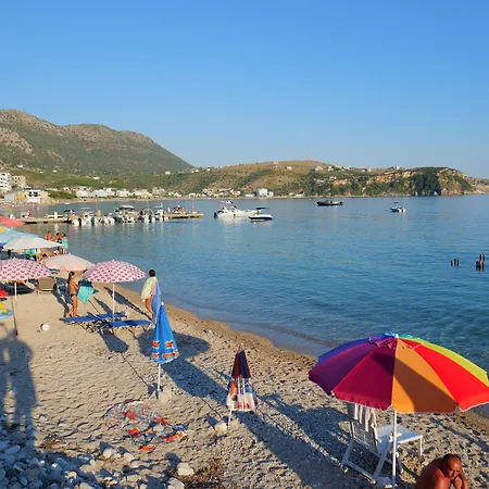 Bed & Breakfast Royal 1967 Himare