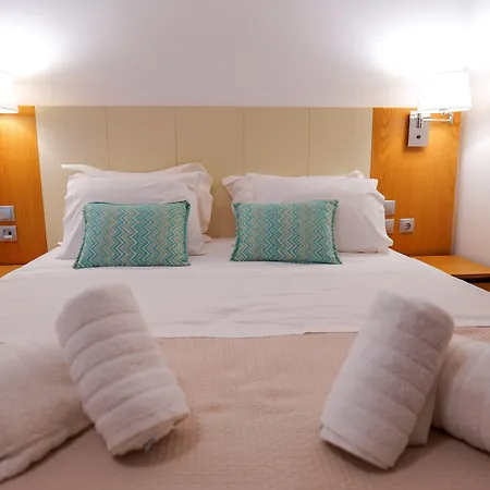 Royal 1967 Bed & Breakfast 4*