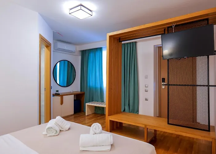 Oda ve Kahvaltı Royal 1967 Himarë