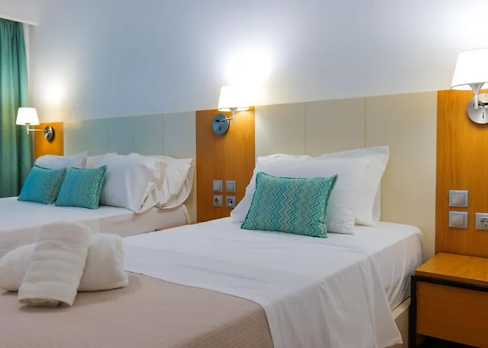 Oda ve Kahvaltı Royal 1967 4*