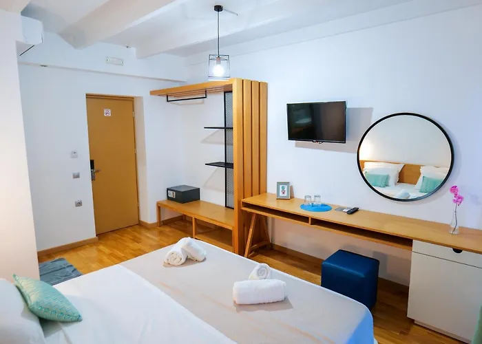 Oda ve Kahvaltı Royal 1967 4*