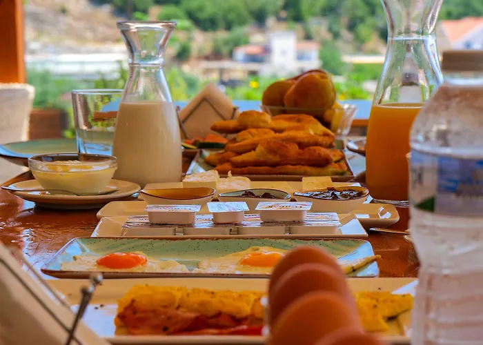 Oda ve Kahvaltı Royal 1967 4*